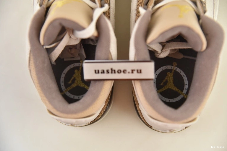 3 Jordan CT8532-102 Palomino Air 0413